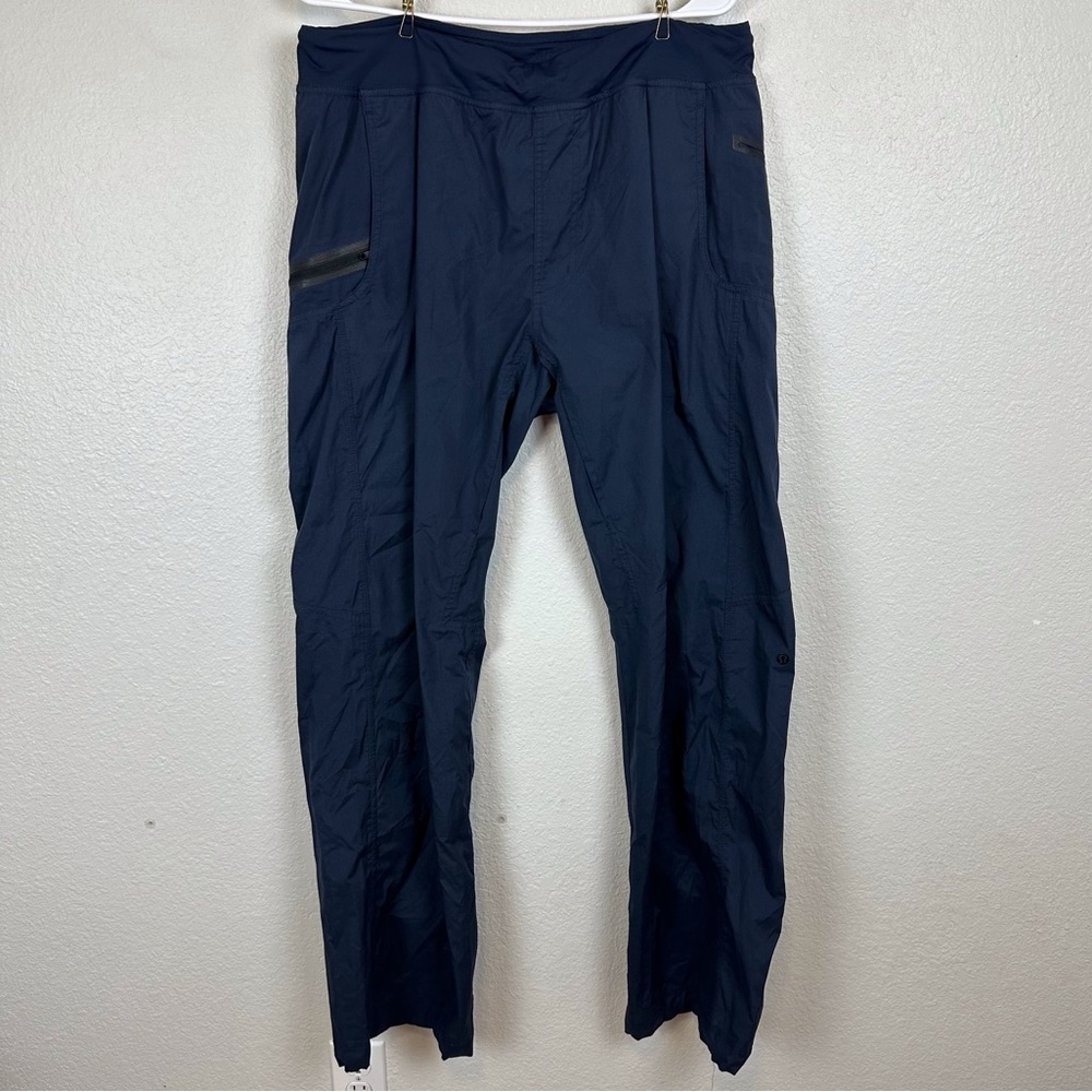 Lululemon Navy Pull On Drawstring Cargo Pants Str… - image 1